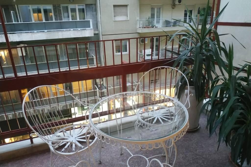 Absolutely Central Luxury *
